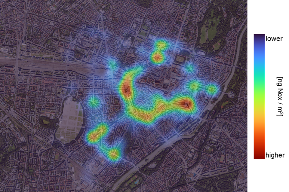 Beispielhafte Modellierung der verkehrsbedingten Luftschadstoffbelastung durch Stickstoffoxide (NOX) der Technischen Universität München auf der Datengrundlage des Digitalen Zwilling München. Es wird die modellierte Konzentration des, durch den Verkehr ausgestoßenen Stickstoffoxids je Kubikmeter Luft dargestellt.